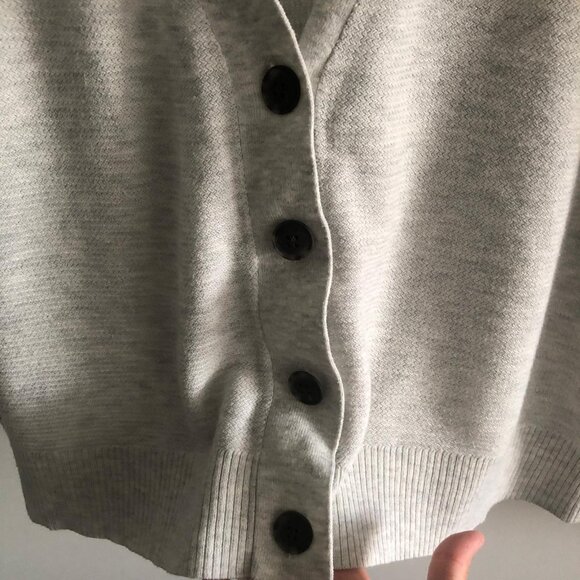 Light Grey Knitted Short-Sleeve Cardigan/Blouse / Size Small/Medium/ RW & Co. - Picture 6 of 6